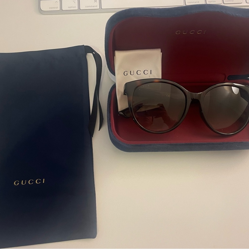 Gucci sunglasses